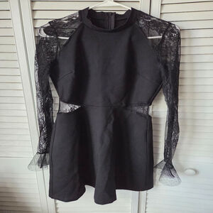 Lulus Black polyester lace sleeves and bellow wrist knee high dress